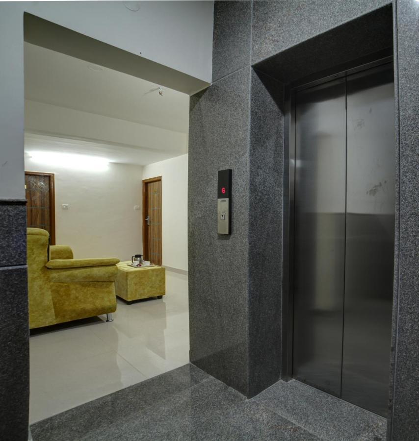 SM Royal Suites Bangalore Airport Devanahalli Esterno foto