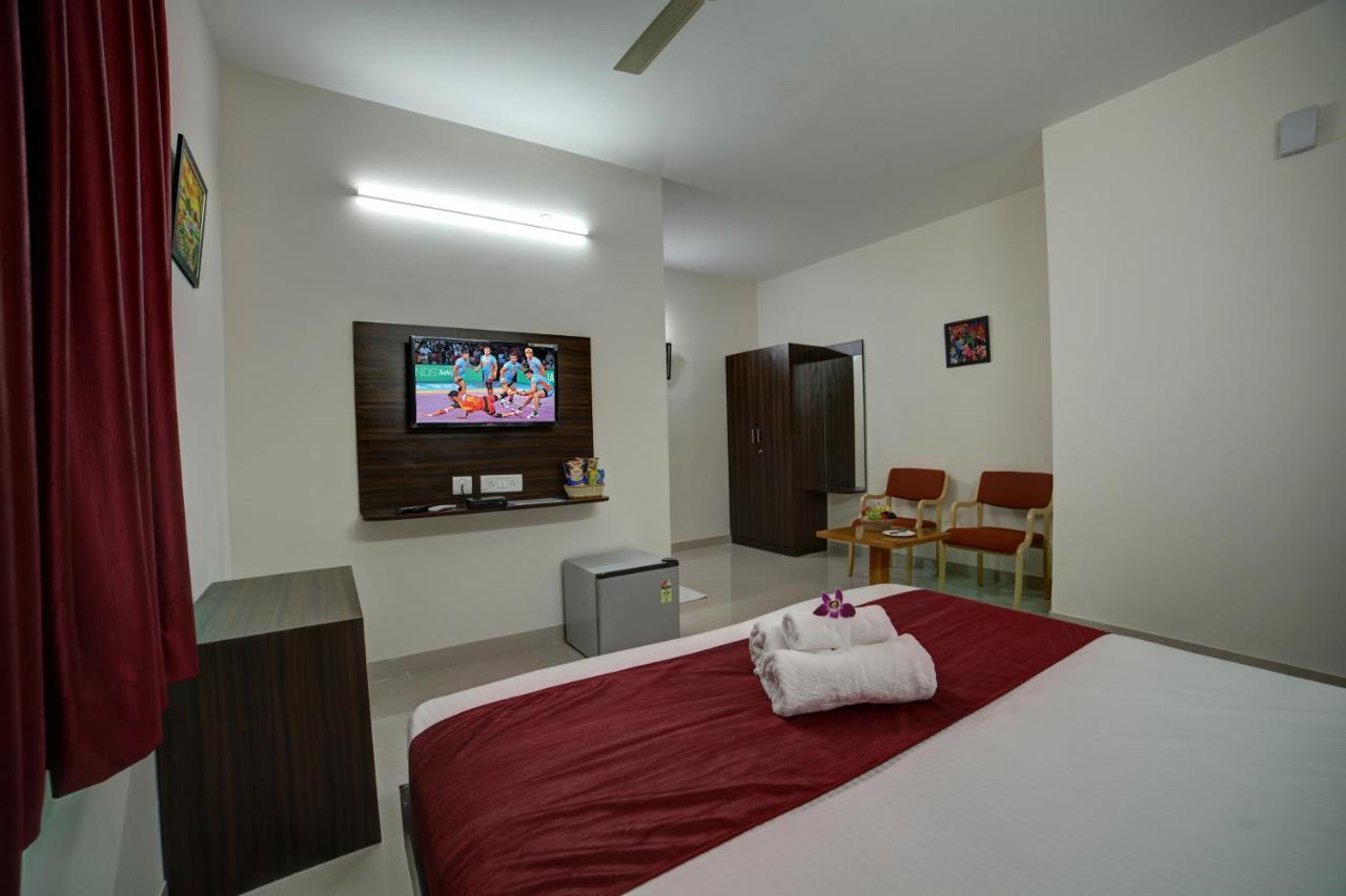 SM Royal Suites Bangalore Airport Devanahalli Esterno foto