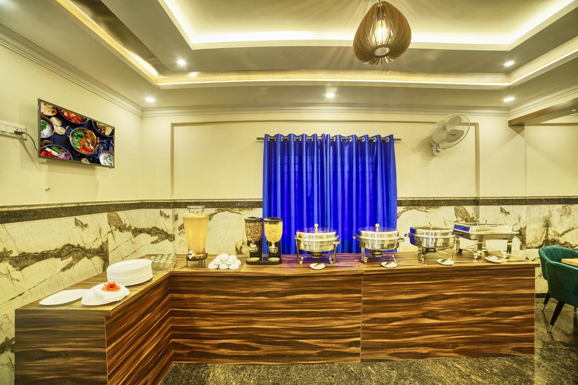 SM Royal Suites Bangalore Airport Devanahalli Esterno foto